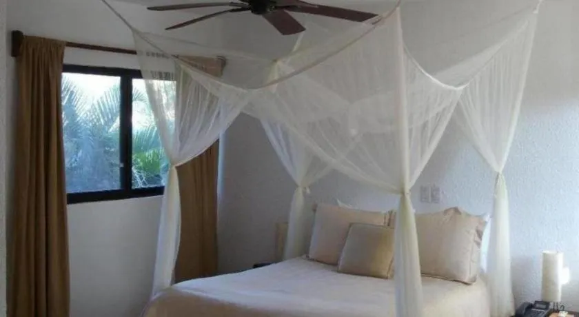 Bed in Flamingo Hotel