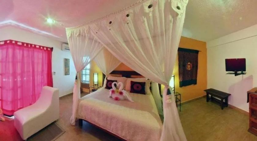 Bed in Flamingo Hotel