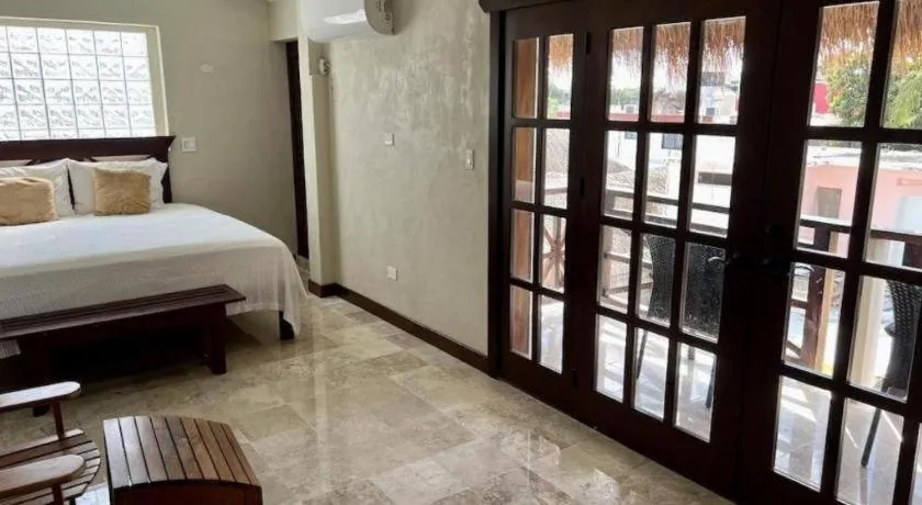 Bed in Flamingo Hotel