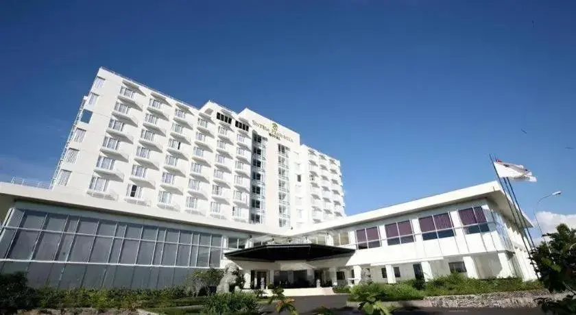 Sintesa Peninsula Hotel Sintesa Peninsula Hotel