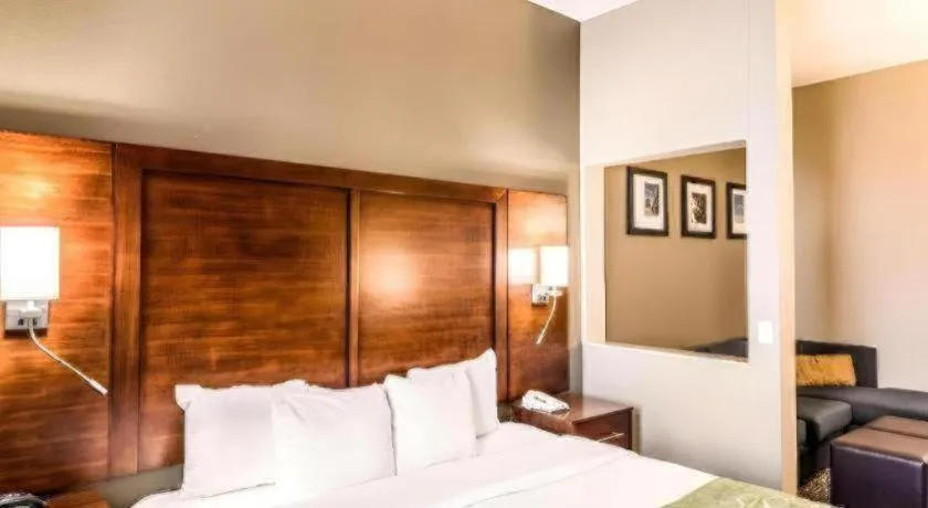 Bed in Hawthorn Extended Stay by Wyndham Amarillo