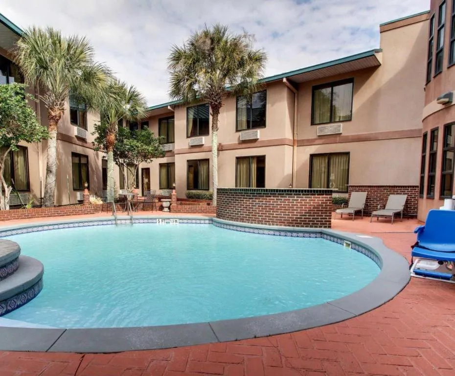 Baymont By Wyndham Laurel