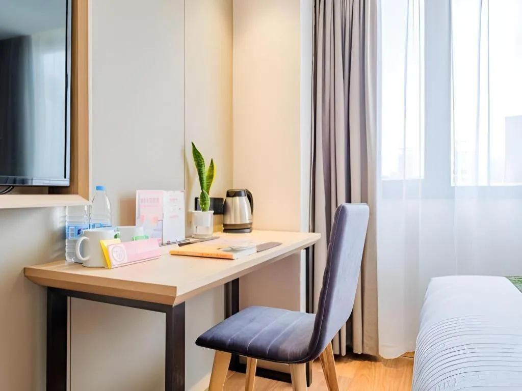 GreenTree Inn Shanghai Jingan Railway Station Xinzha Road Business Hotel
