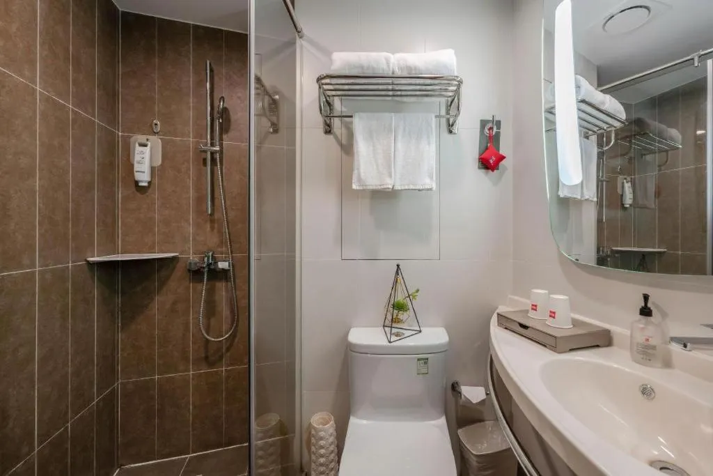 Ibis Xiamen Railway Station Hotel