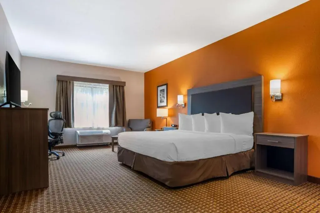 Bed in Best Western Plus Circle Inn Bed in Best Western Plus Circle Inn