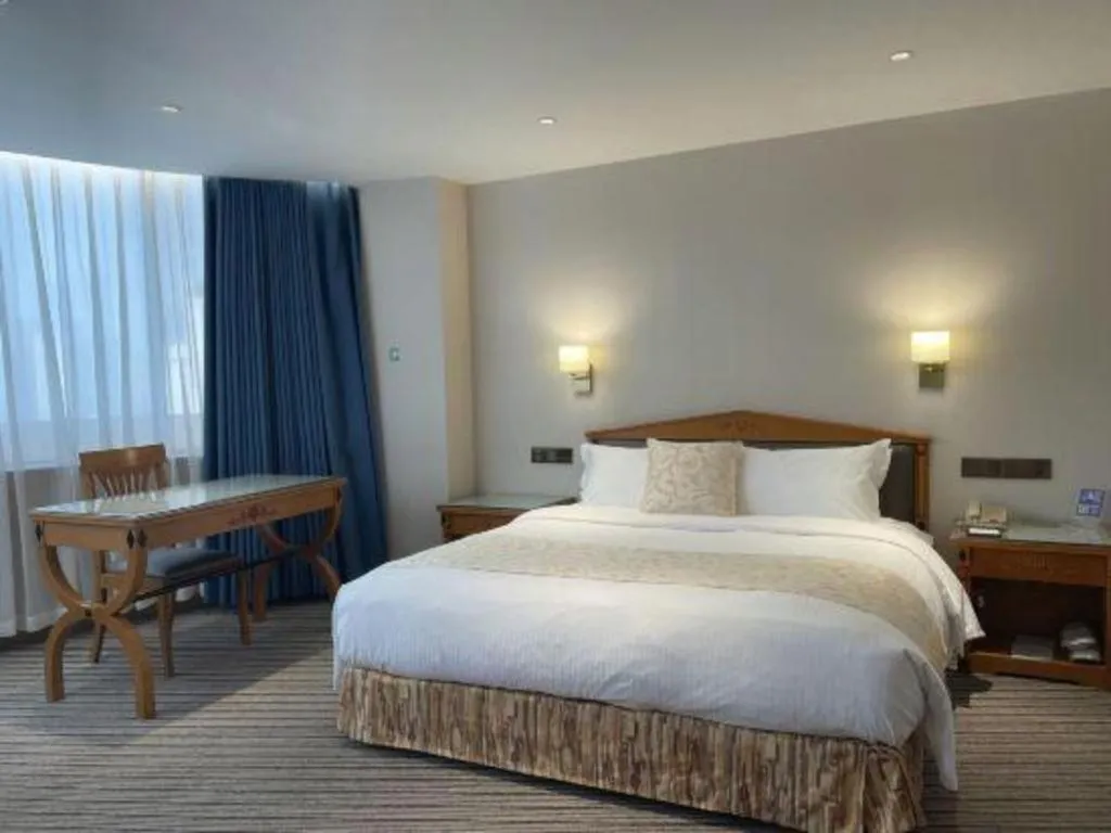 Bed in Wuhan Asia Hotel