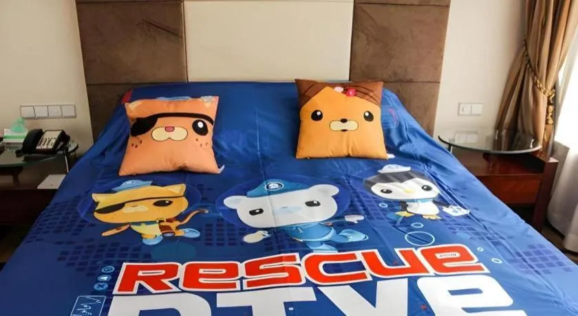 Bed in Beijing Liaoning Hotel