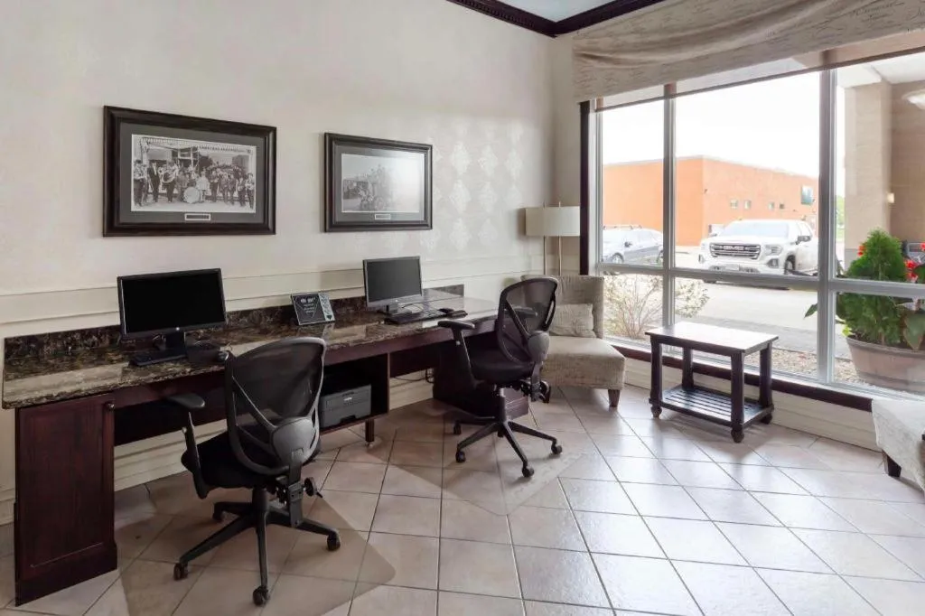 Best Western High Road Inn Hotel