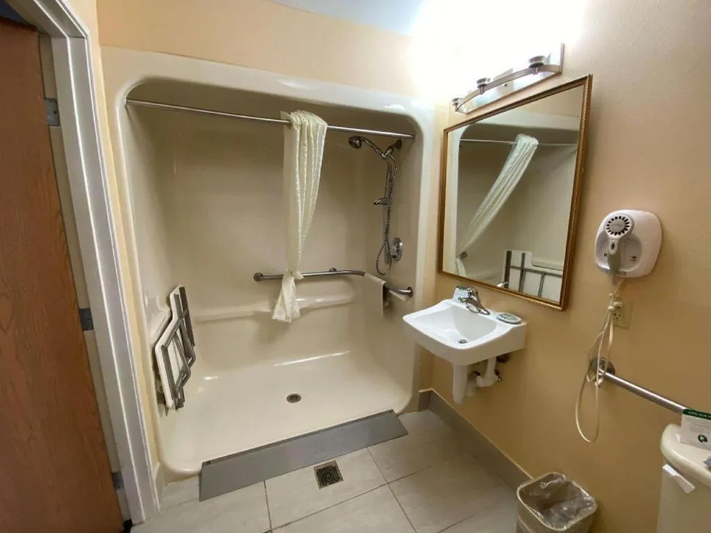 Best Western Manhattan Inn