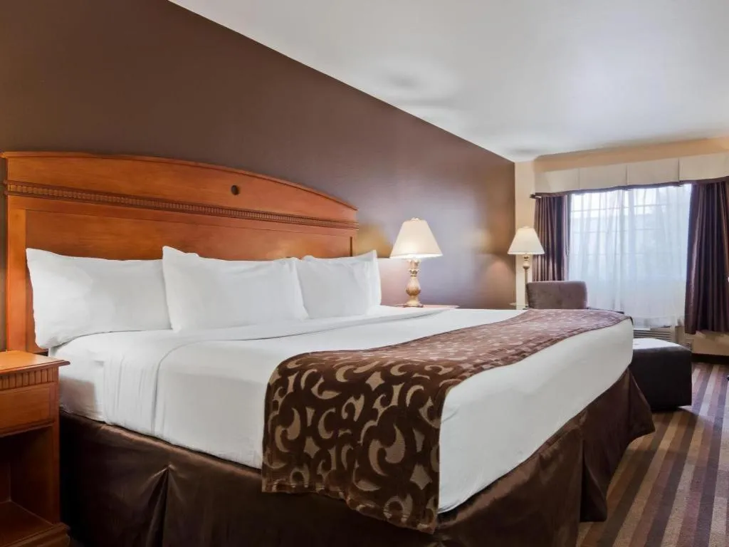 Best Western Manhattan Inn