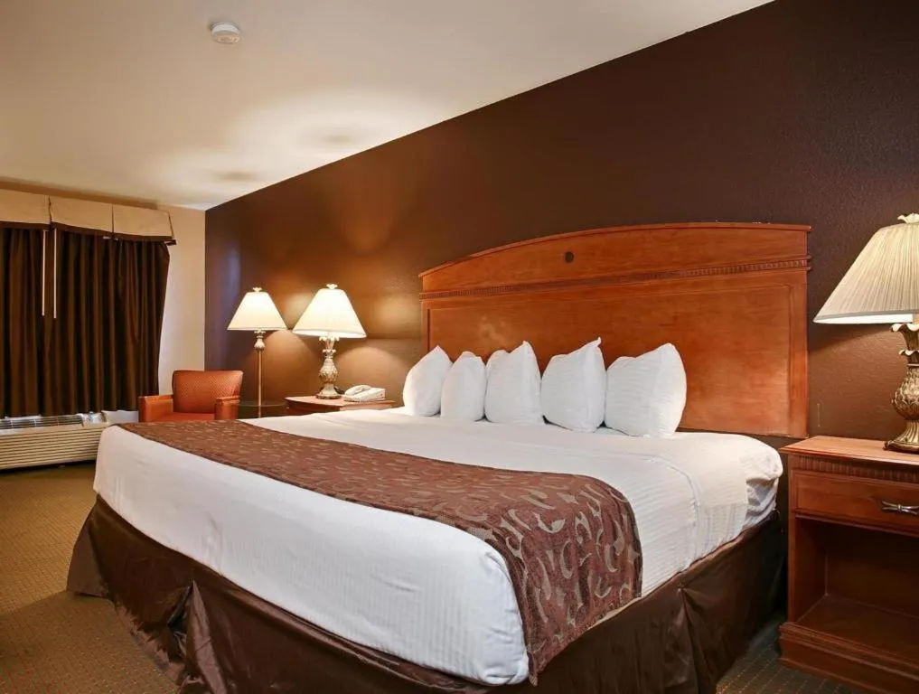 Best Western Manhattan Inn