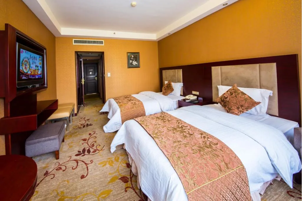 Bed in Changsha Huatian Hotel