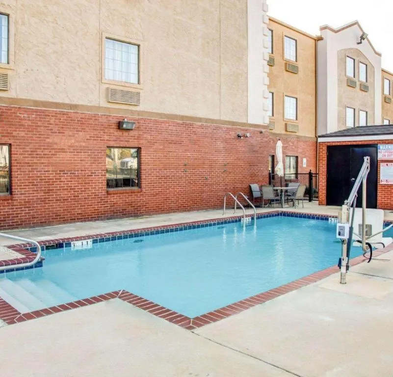 Comfort Inn Bessemer Birmingham South