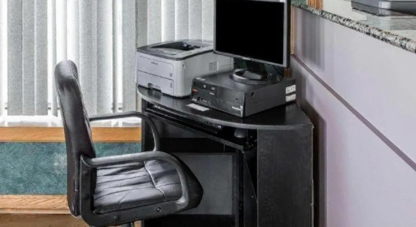 Quality Inn Waynesburg - Morrisville