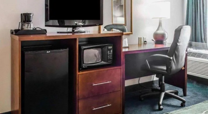 Quality Inn Waynesburg - Morrisville