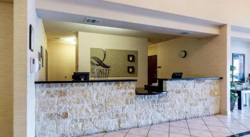 Quality Suites Huntsville Near University