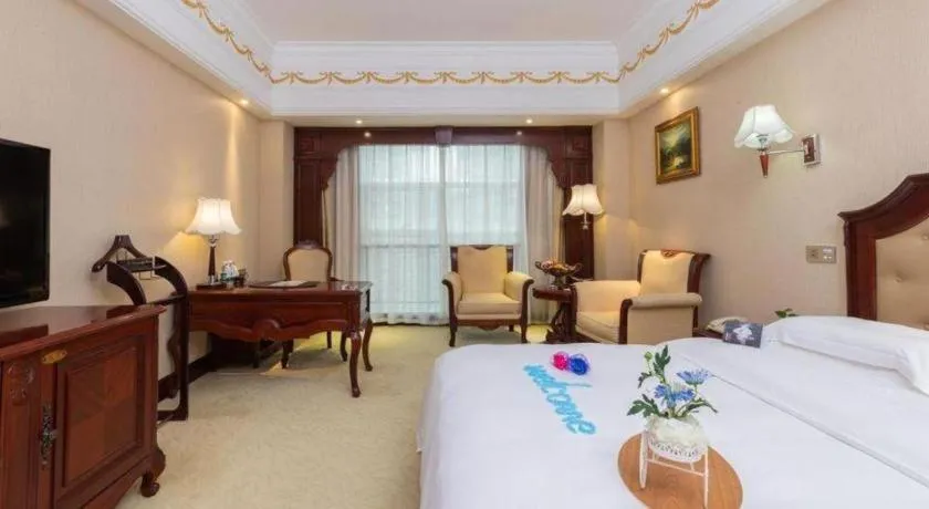 Bed in Changsha Mingchen International Hotel