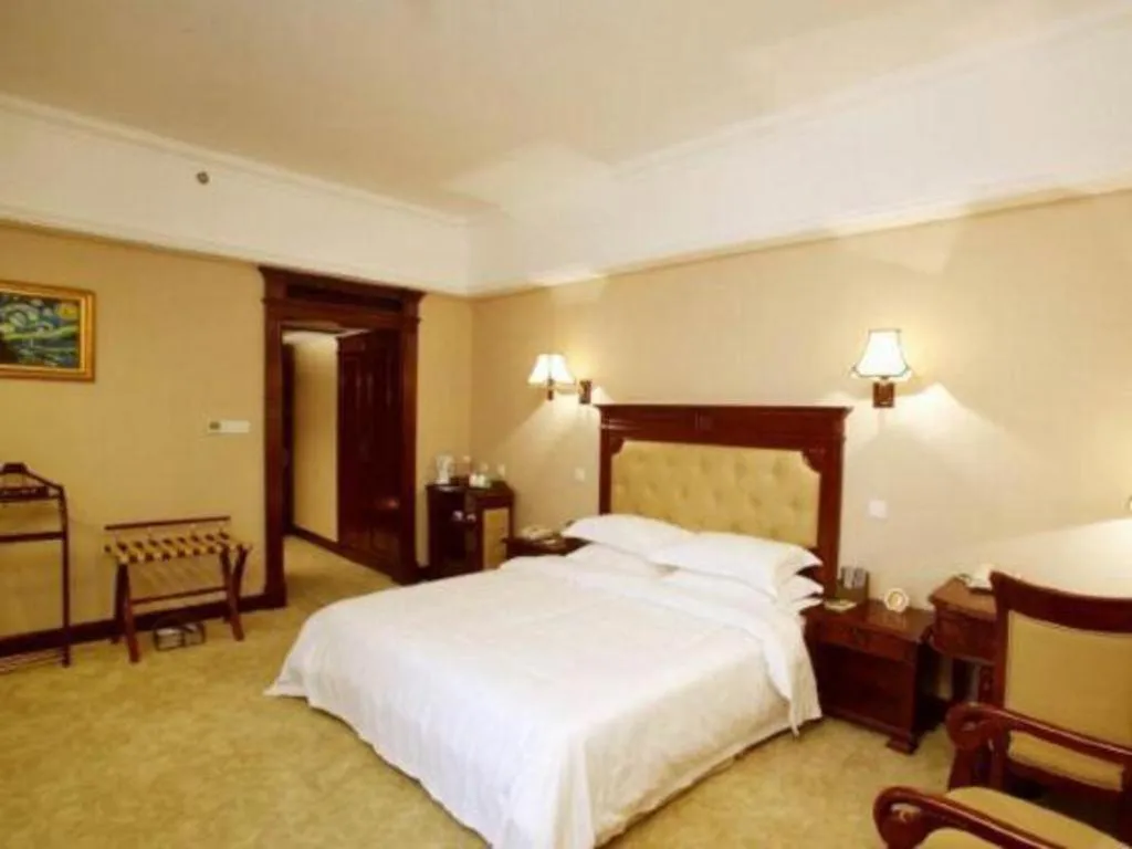 Bed in Changsha Mingchen International Hotel