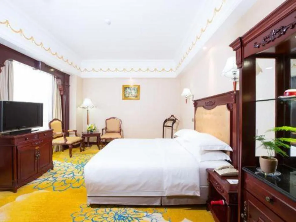 Bed in Changsha Mingchen International Hotel