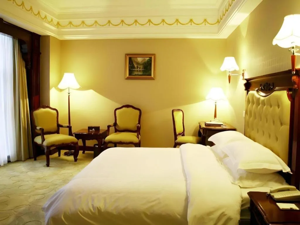 Bed in Changsha Mingchen International Hotel