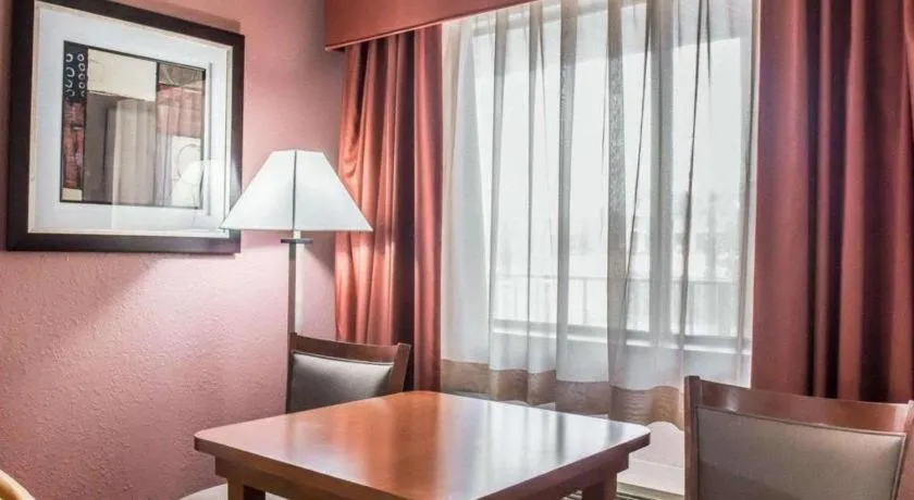 Quality Inn Marianna South