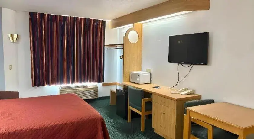 Bed in Rodeway Inn Salem Northgate Bed in Rodeway Inn Salem Northgate