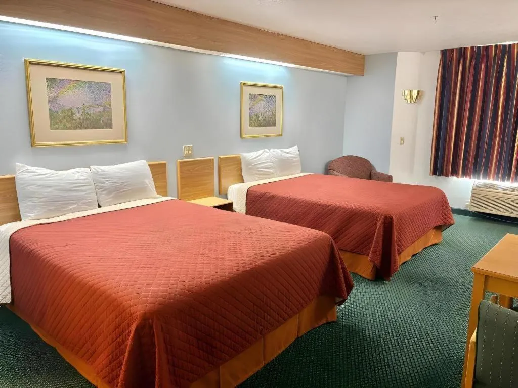 Bed in Rodeway Inn Salem Northgate