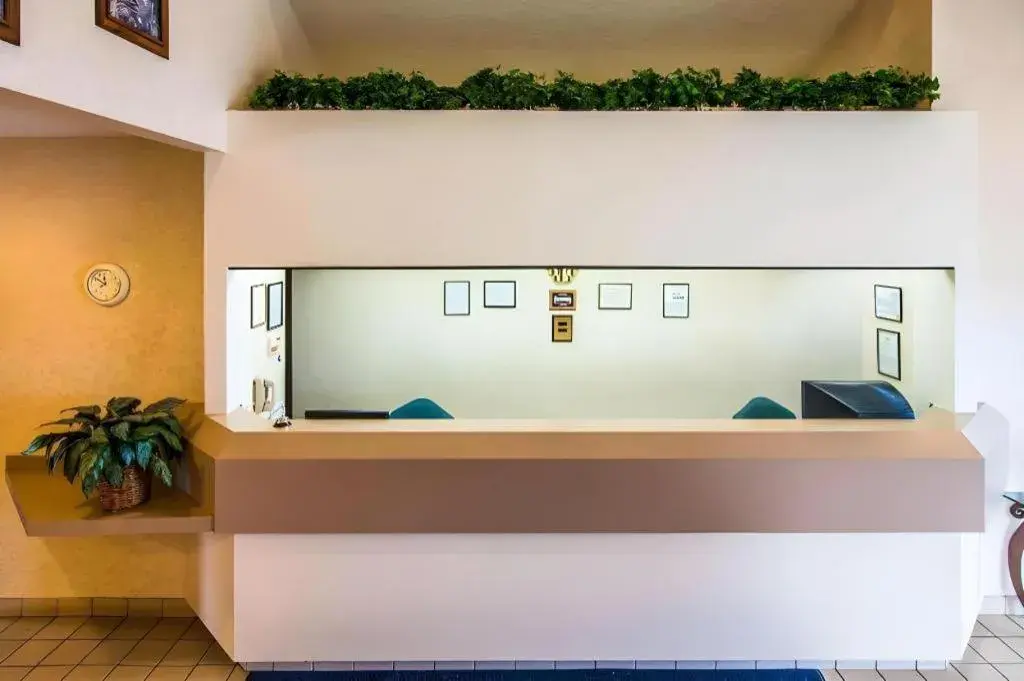 Rodeway Inn Salem Northgate Rodeway Inn Salem Northgate