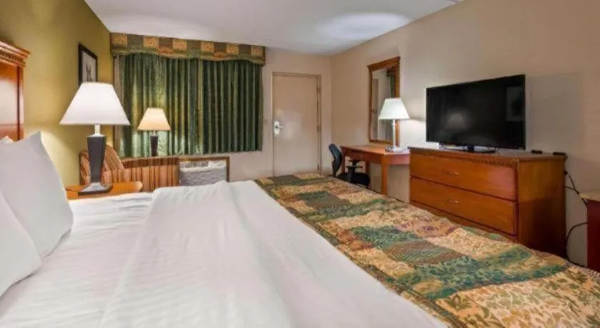 Best Western Shelbyville Inn and Suites Celebration Inn