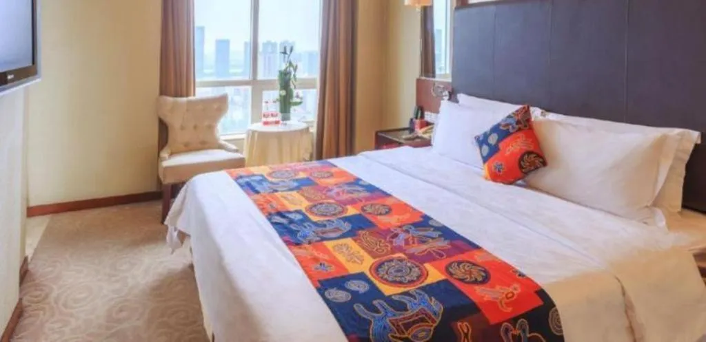 Bed in Changsha Xiaoxiang Huatian Hotel