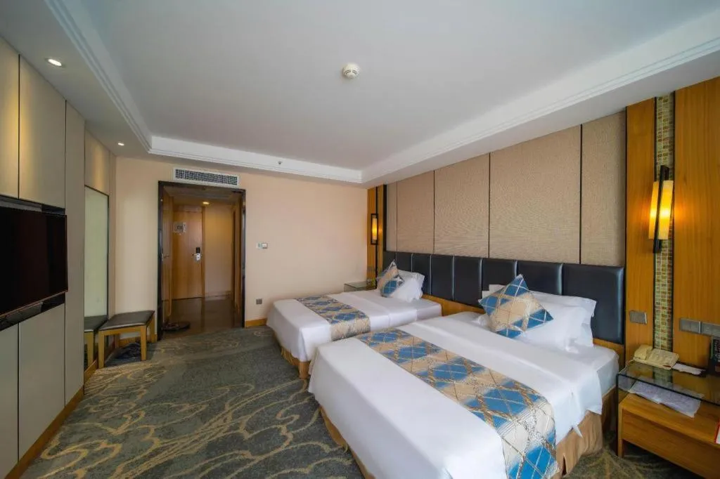 Bed in Changsha Xiaoxiang Huatian Hotel