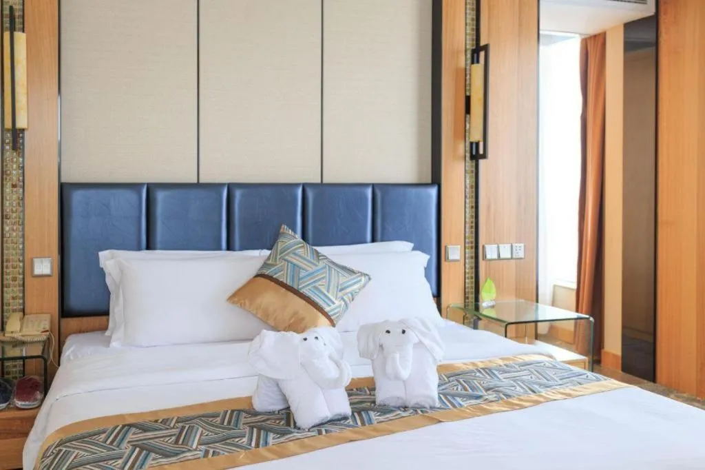 Bed in Changsha Xiaoxiang Huatian Hotel