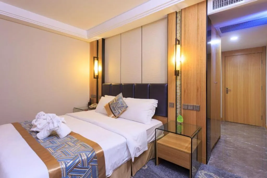 Bed in Changsha Xiaoxiang Huatian Hotel