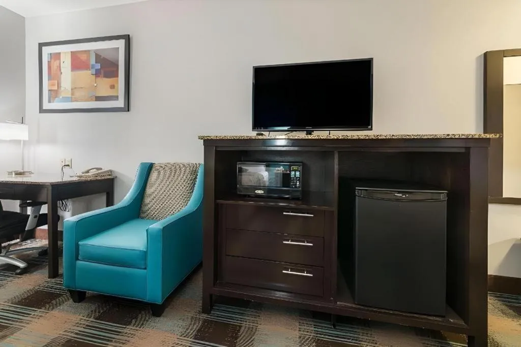 Best Western Plus DeRidder Inn and Suites