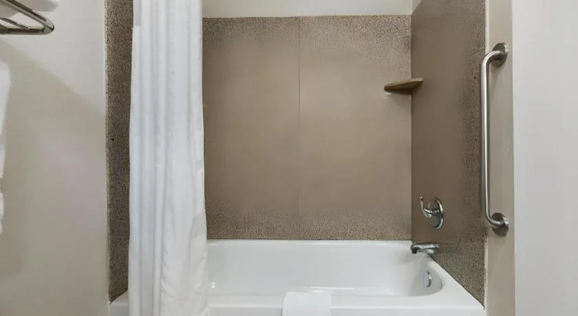 Best Western Plus DeRidder Inn and Suites