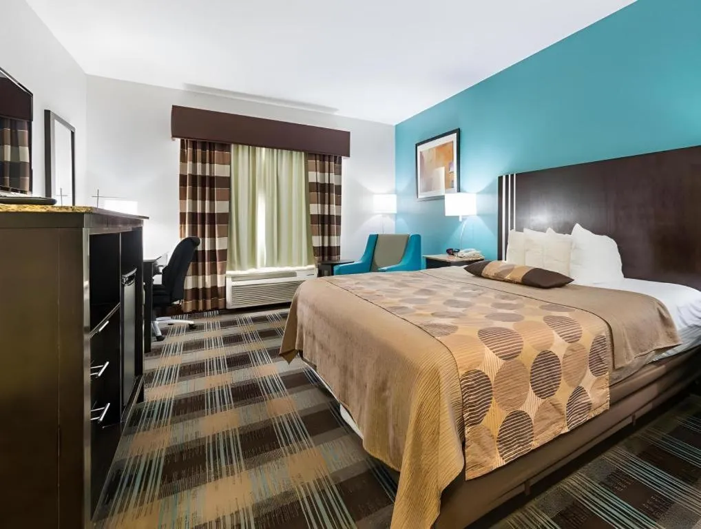 Bed in Best Western Plus DeRidder Inn and Suites