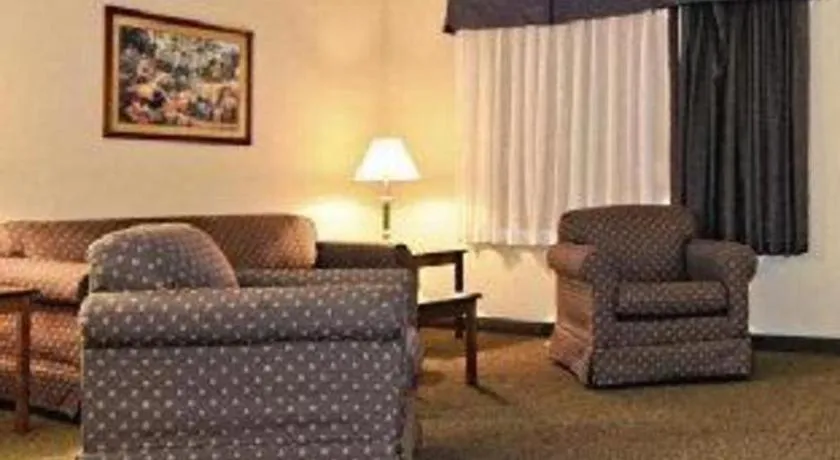 Best Western Fostoria Inn & Suites