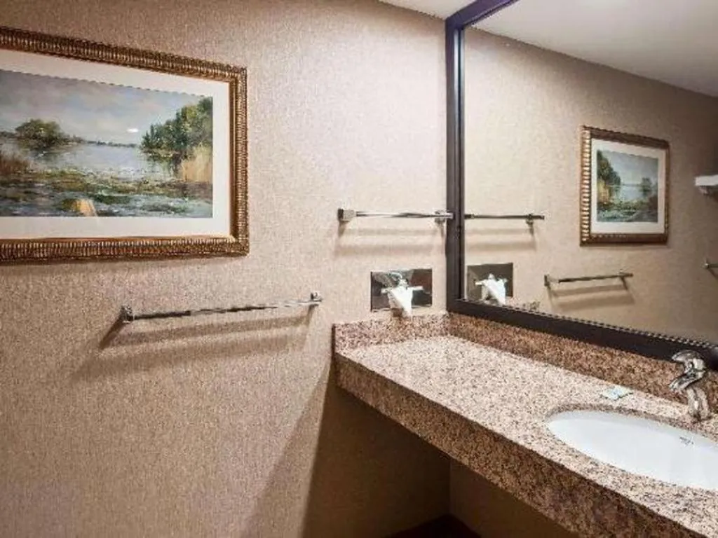 Best Western River Terrace