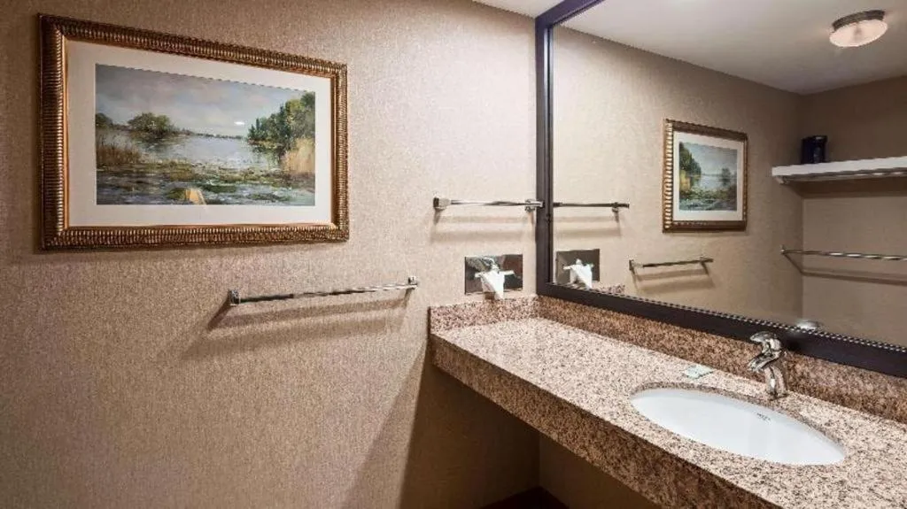 Best Western River Terrace