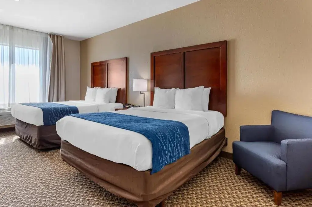 Bed in Comfort Inn & Suites Navasota Bed in Comfort Inn & Suites Navasota