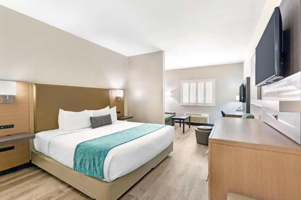 Bed in Best Western Plus Safford