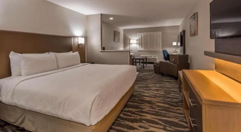 Bed in Best Western Plus Safford