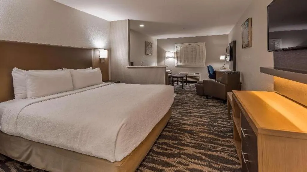 Bed in Best Western Plus Safford