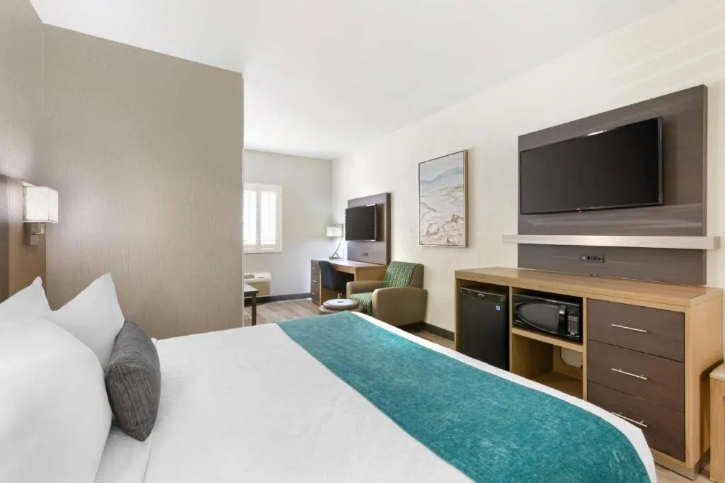 Bed in Best Western Plus Safford