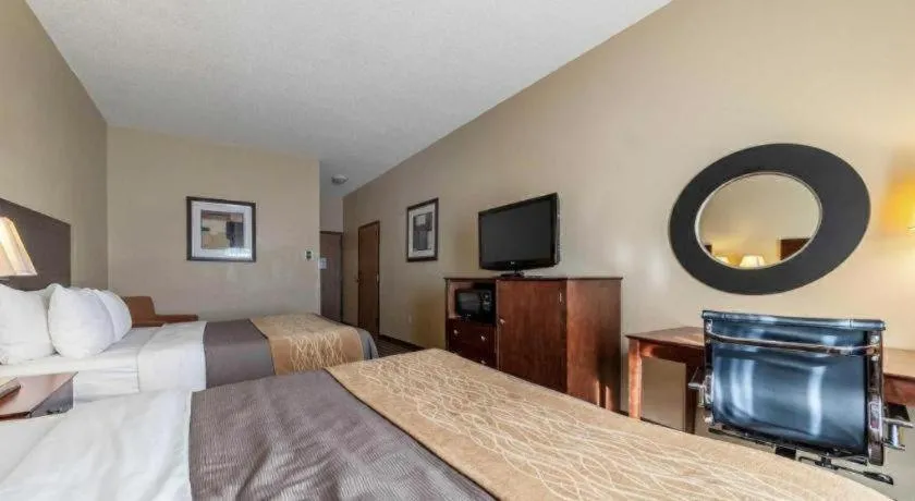 Bed in Quality Inn Clarksdale