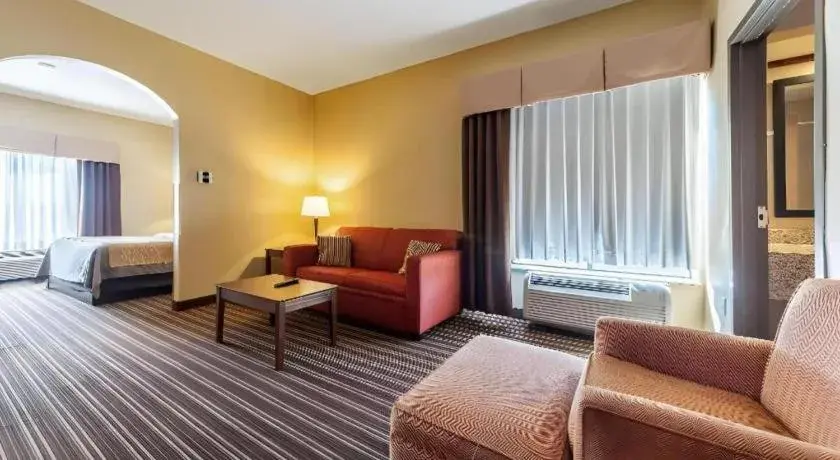 Bed in Quality Inn Clarksdale Bed in Quality Inn Clarksdale