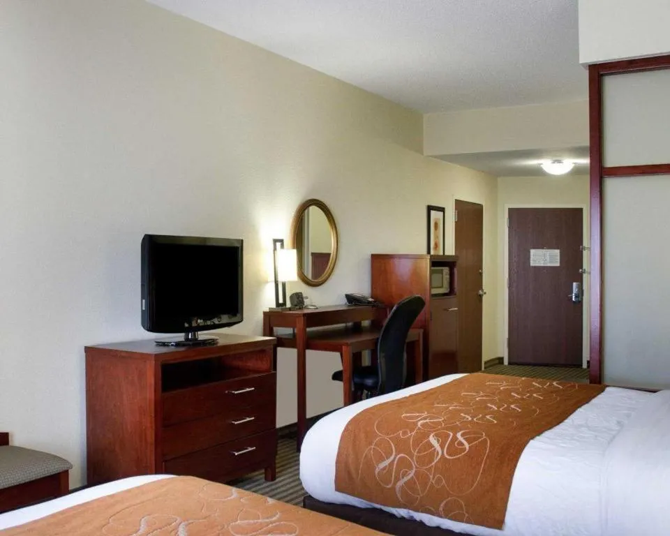 Comfort Suites Greenwood