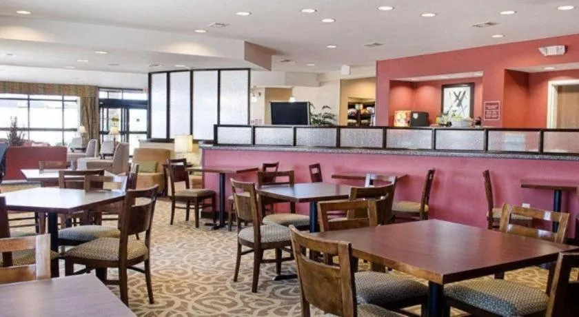 Comfort Suites Greenwood