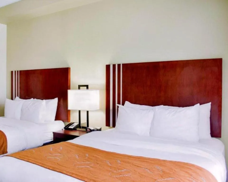 Comfort Suites Greenwood