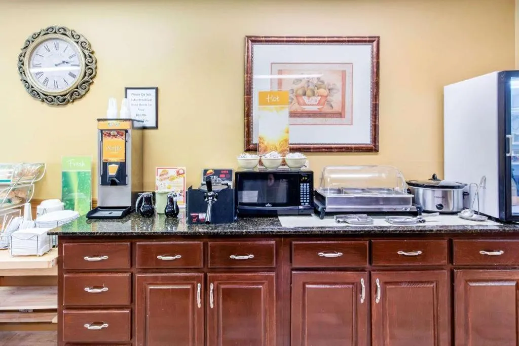 Quality Inn Arab Hwy 231